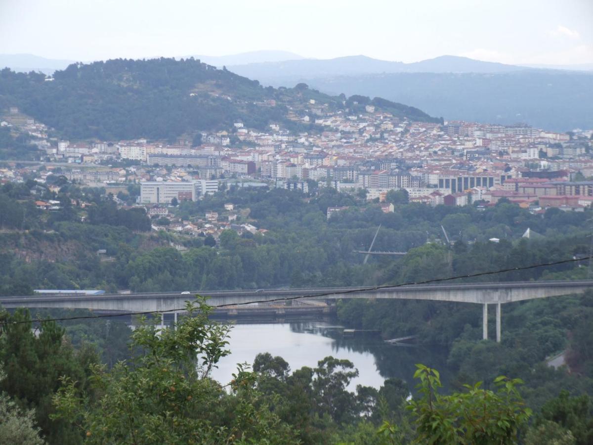 Rincon Del Viso Apartment Ourense Bagian luar foto